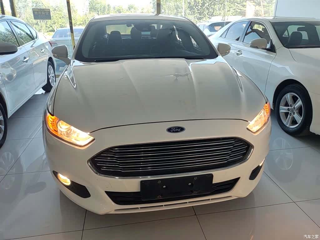 Ford Mondeo, 2016 3