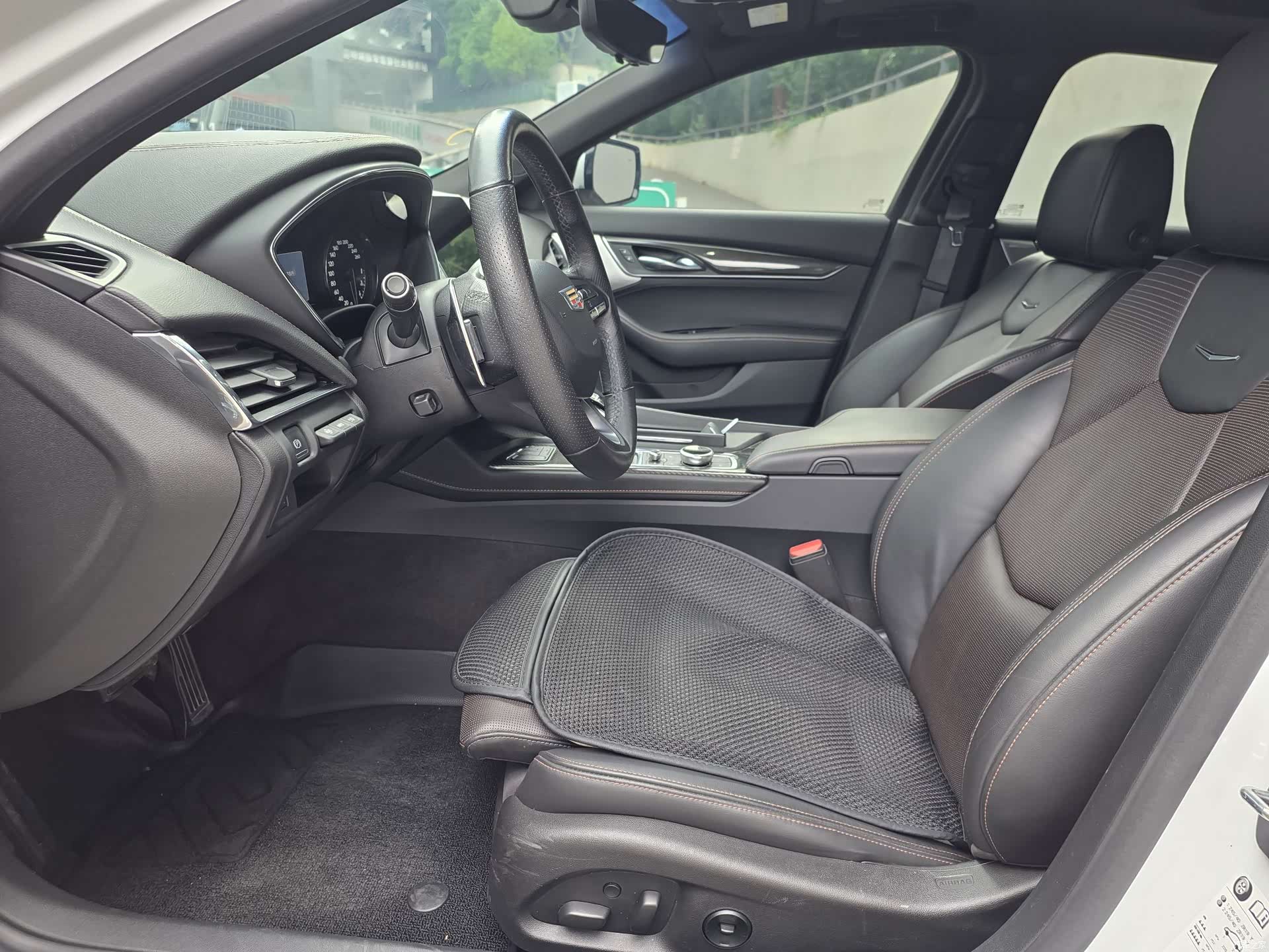 Cadillac CT5, 2020 4