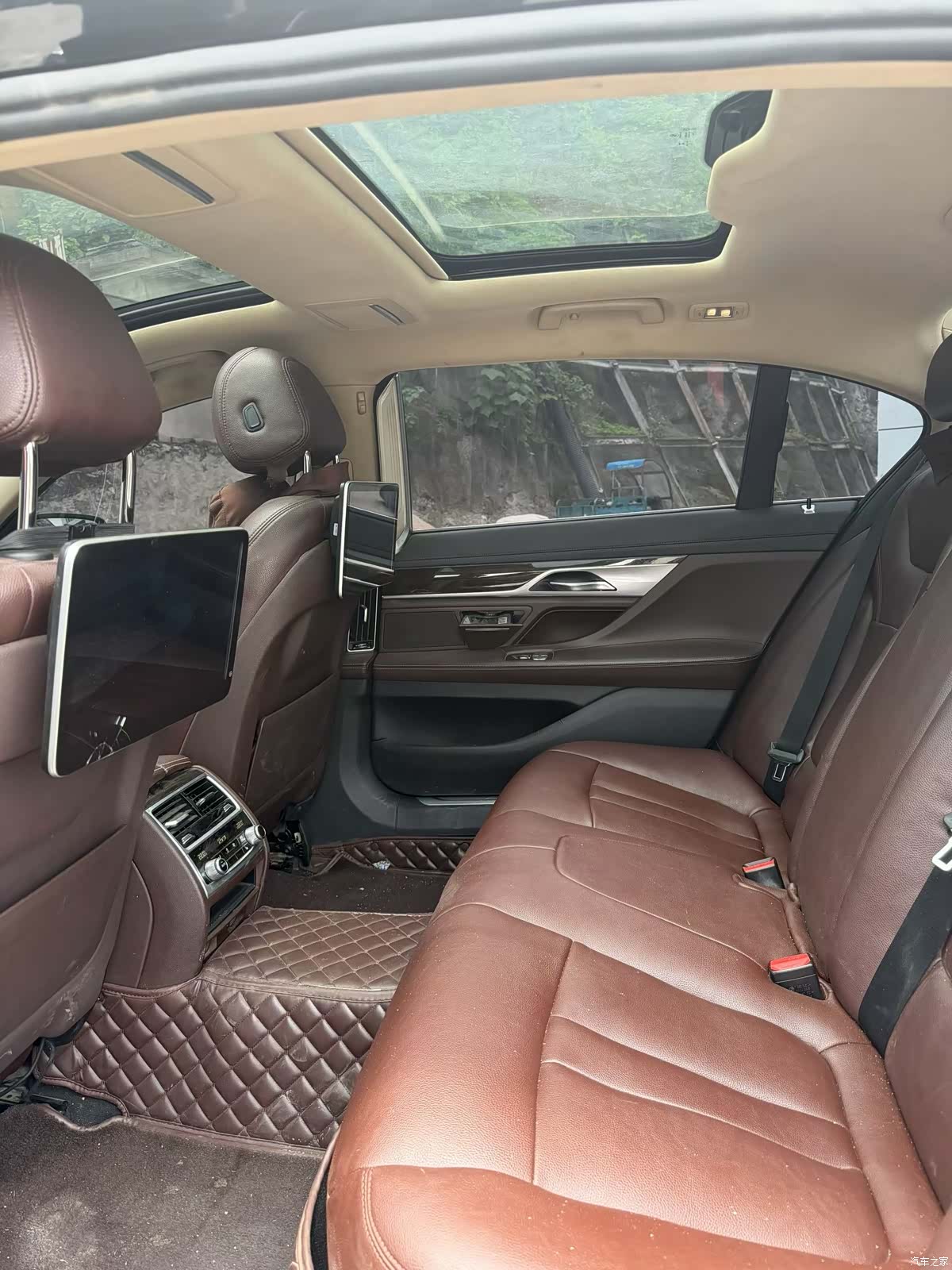 BMW 7 Series, 2016 все фото