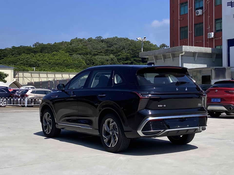Hongqi HS3 PHEV