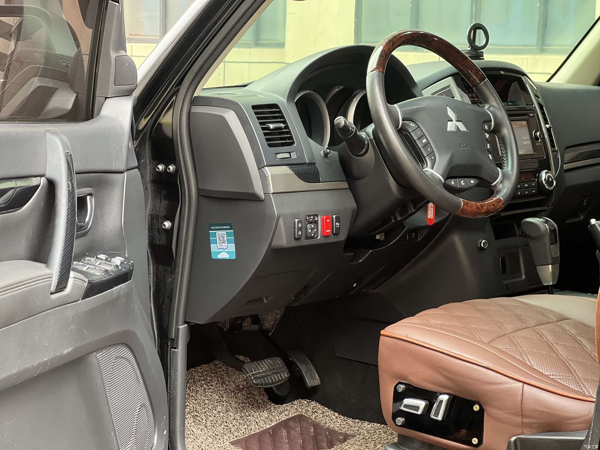 Mitsubishi Pajero, 2019 4