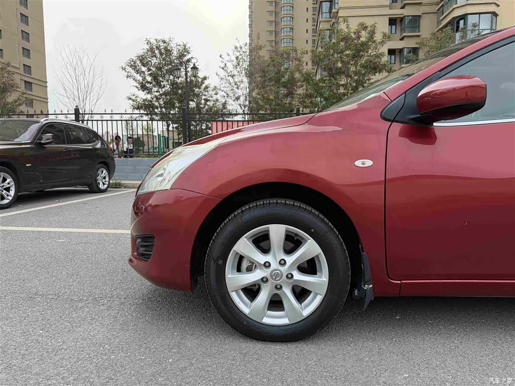Nissan Tiida, 2012 13