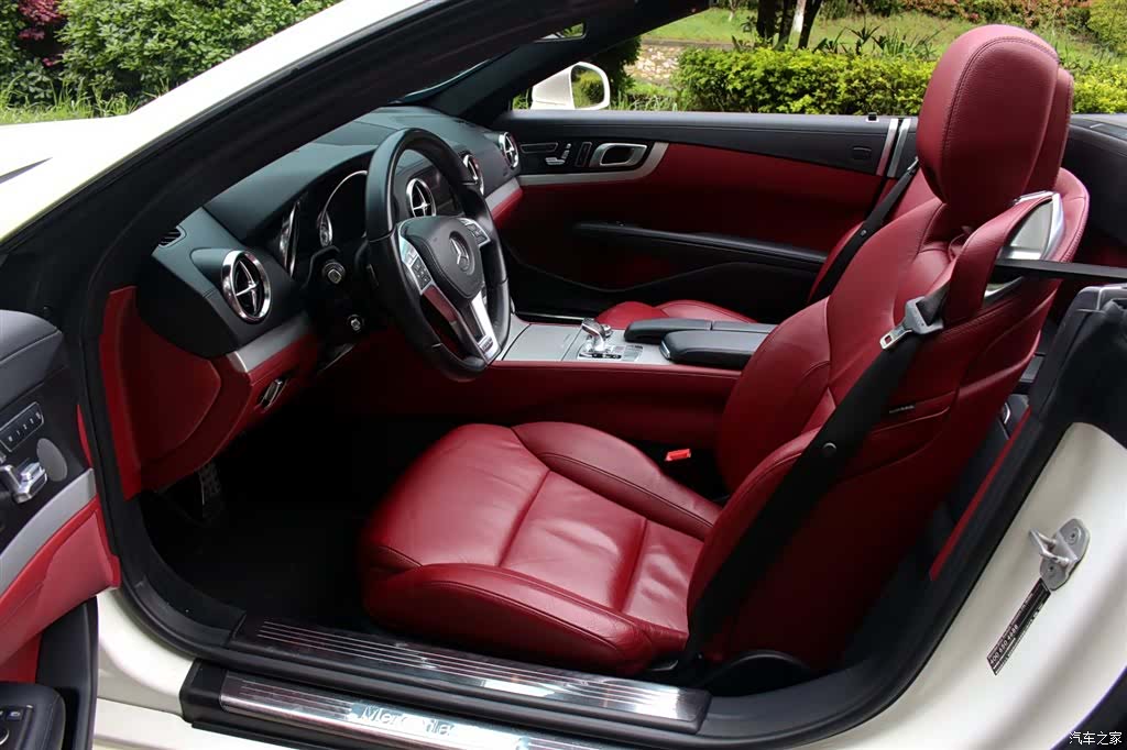 Mercedes-Benz SL, 2016 8