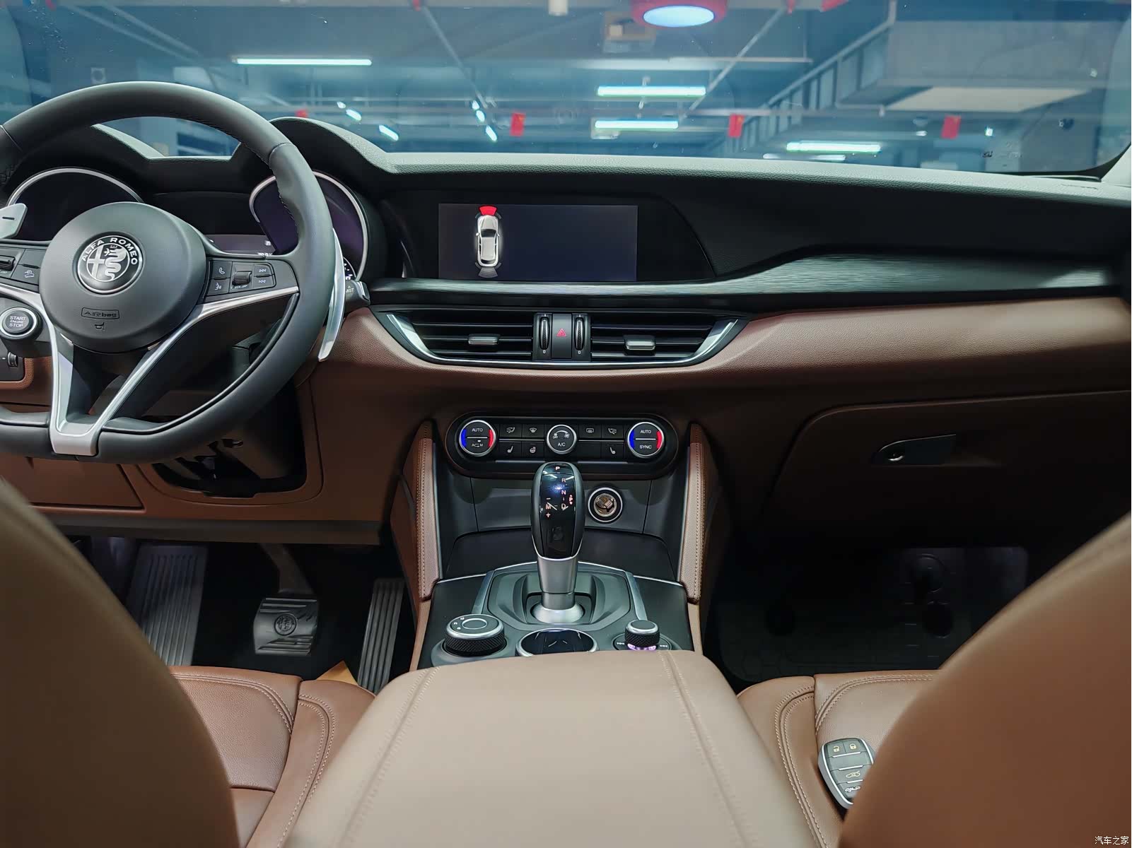 Alfa Romeo Stelvio, 2018 16
