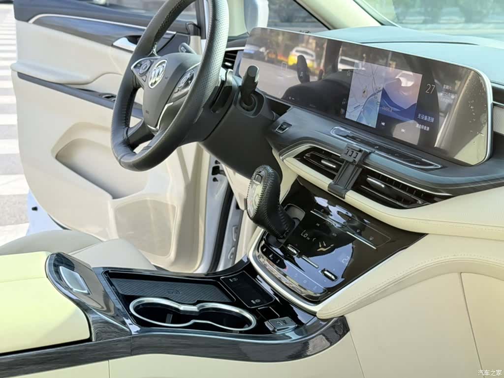 Buick GL8, 2024 10