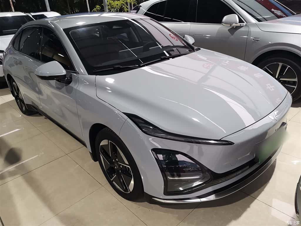 Wuling Starlight, 2024 22