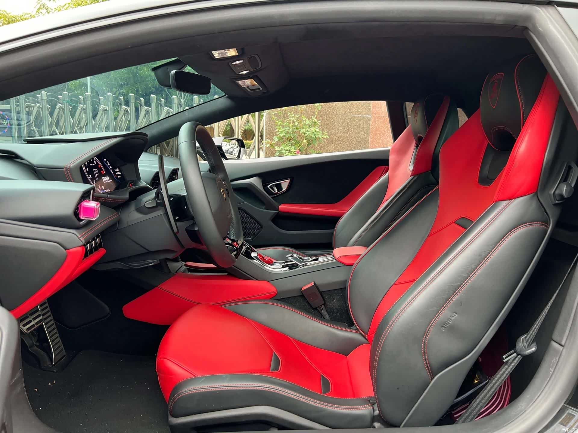 Lamborghini Huracán, 2021 4