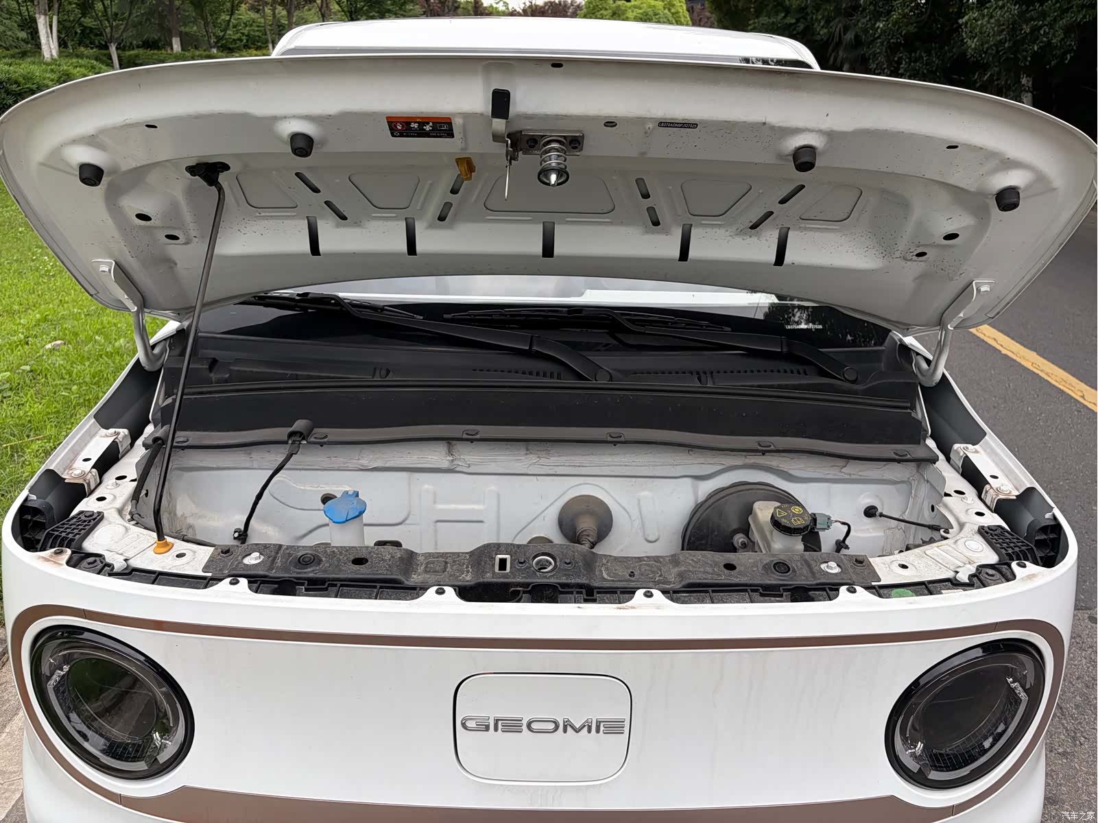 Geely Panda, 2023 10