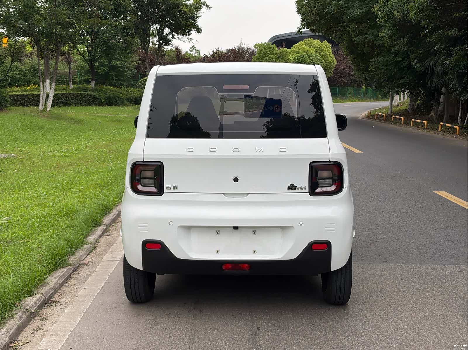 Geely Panda, 2023 13