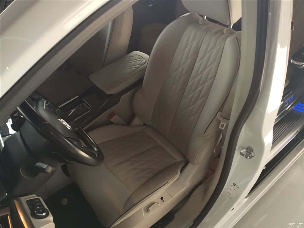 Buick GL8, 2022 12