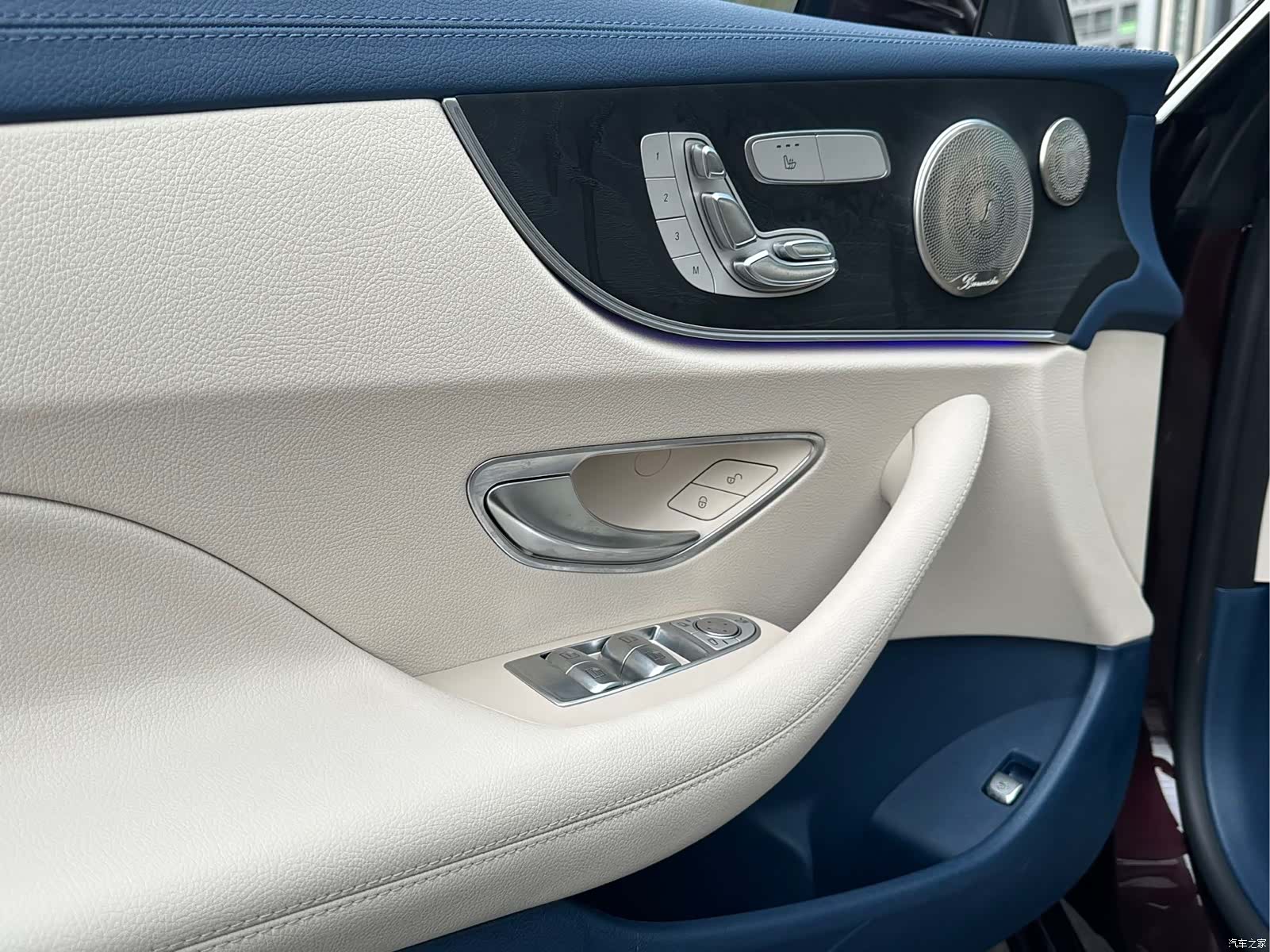 Mercedes-Benz E-Class, 2022 12