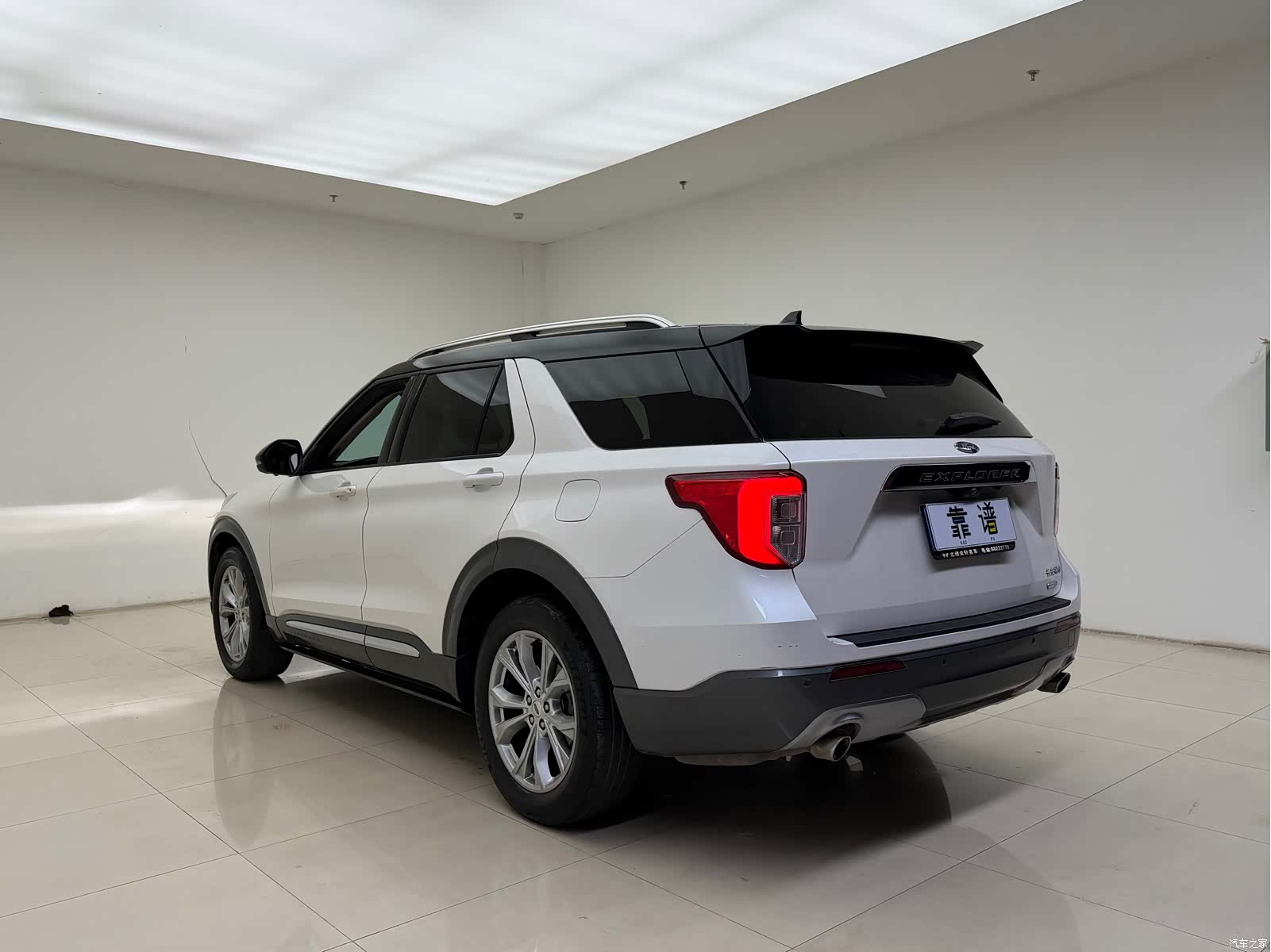 Ford Explorer, 2020 все фото