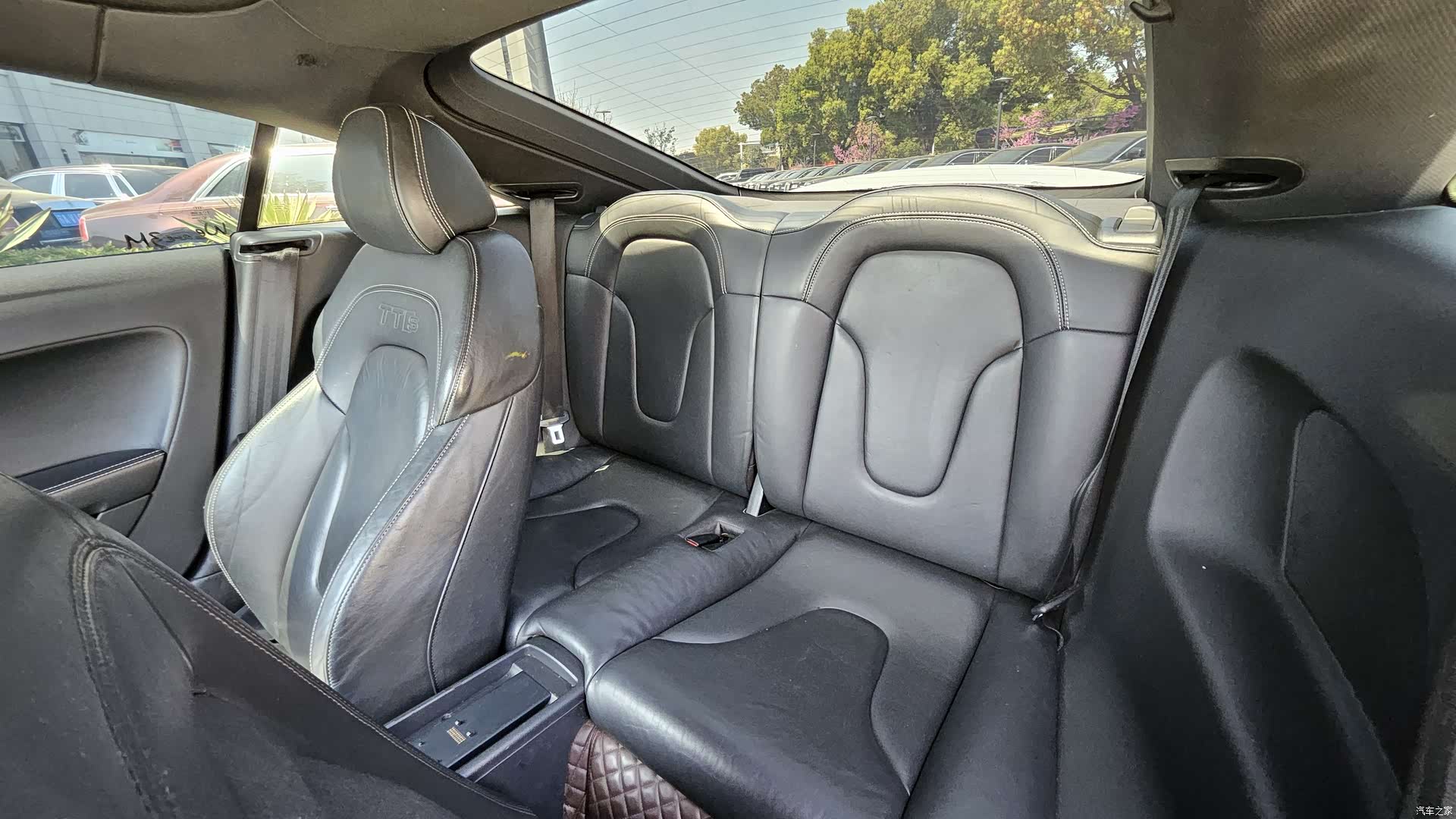 Audi TT, 2013 11