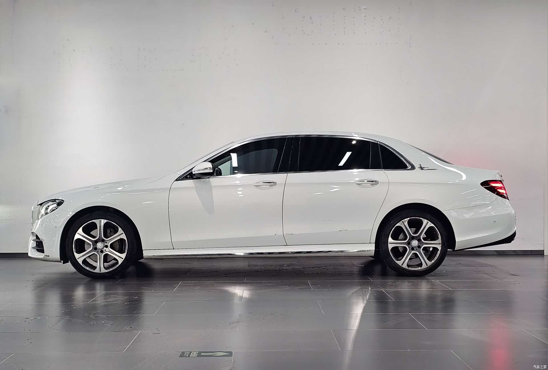Mercedes-Benz E-Class, 2016 2