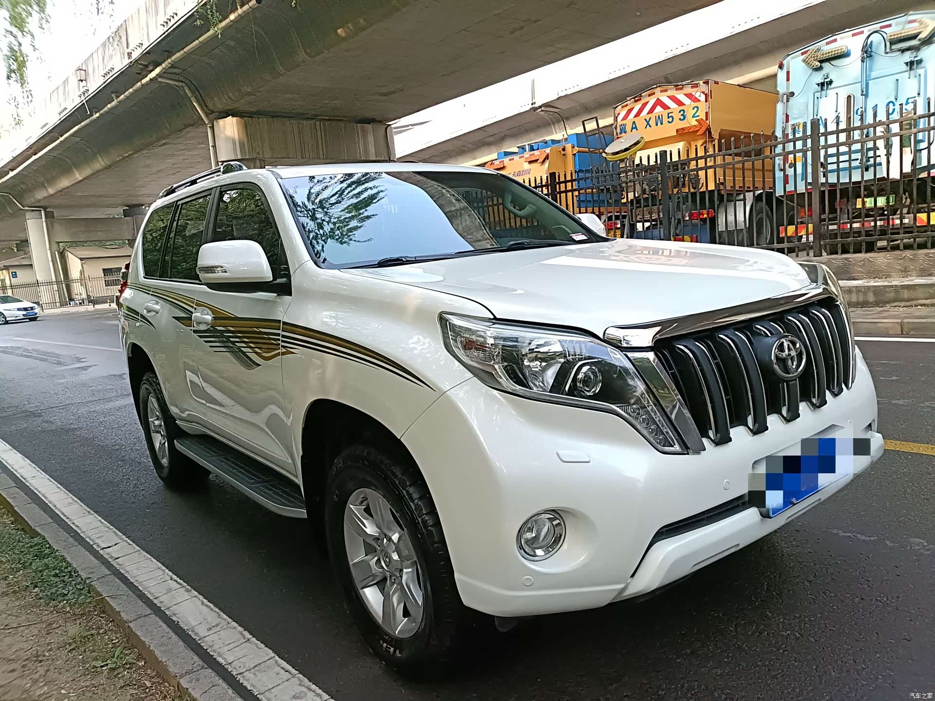 Toyota Prado, 2017 3