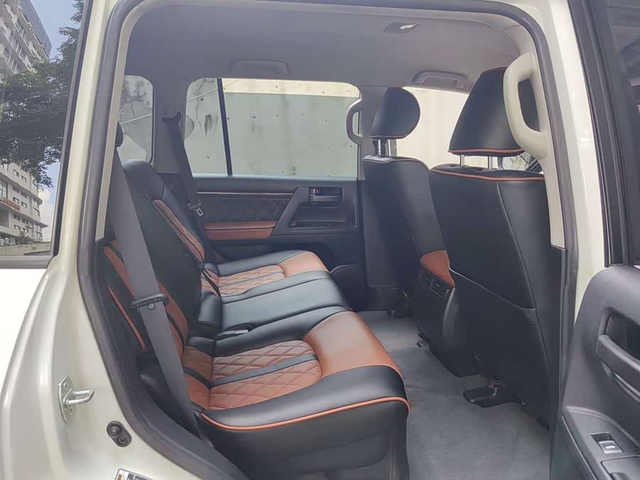 Toyota Land Cruiser 2016, фото 13