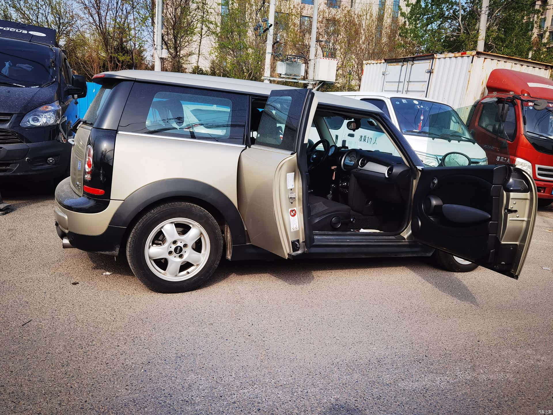 Mini Clubman, 2011 9
