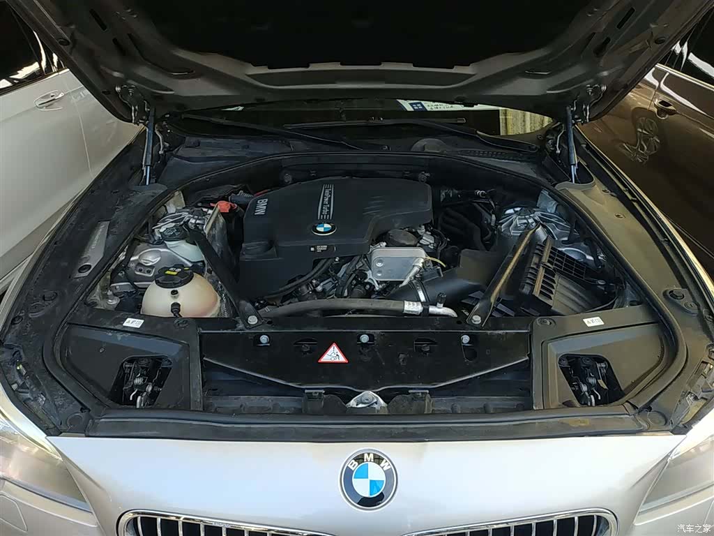 BMW 5 Series, 2016 10