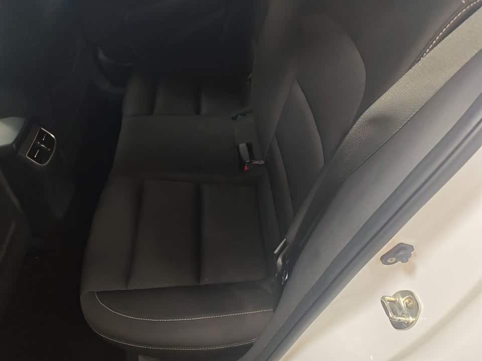 Hyundai Lead Hyundai Lead
