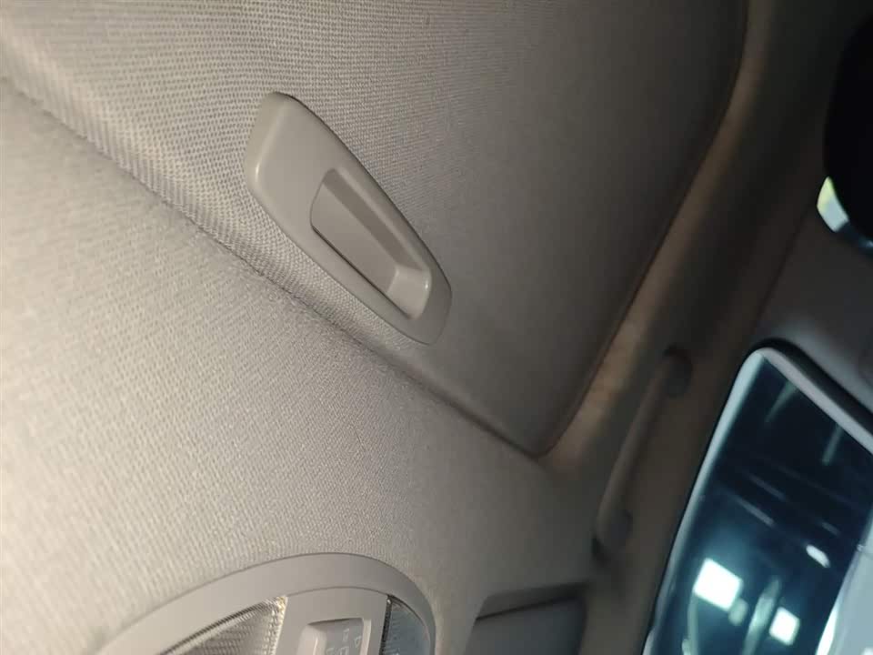 Hyundai Lead Hyundai Lead