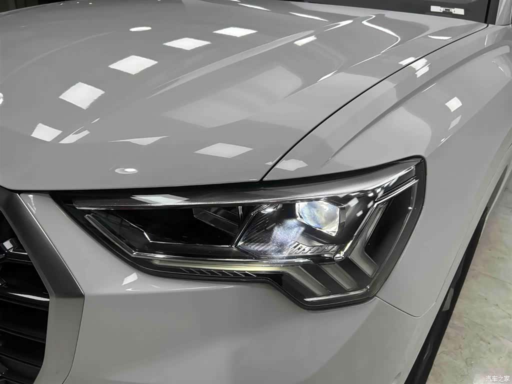 Audi Q3, 2023 18