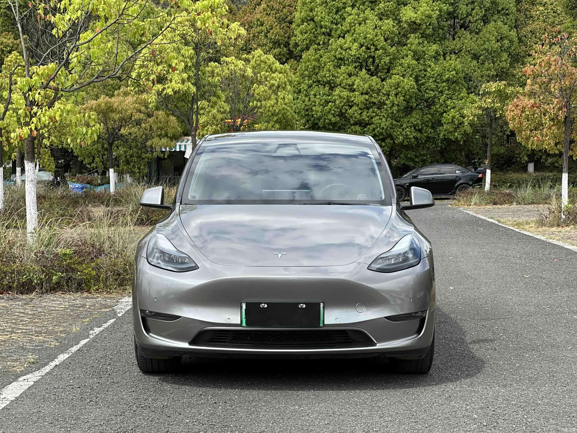 Tesla Model Y, 2023 2