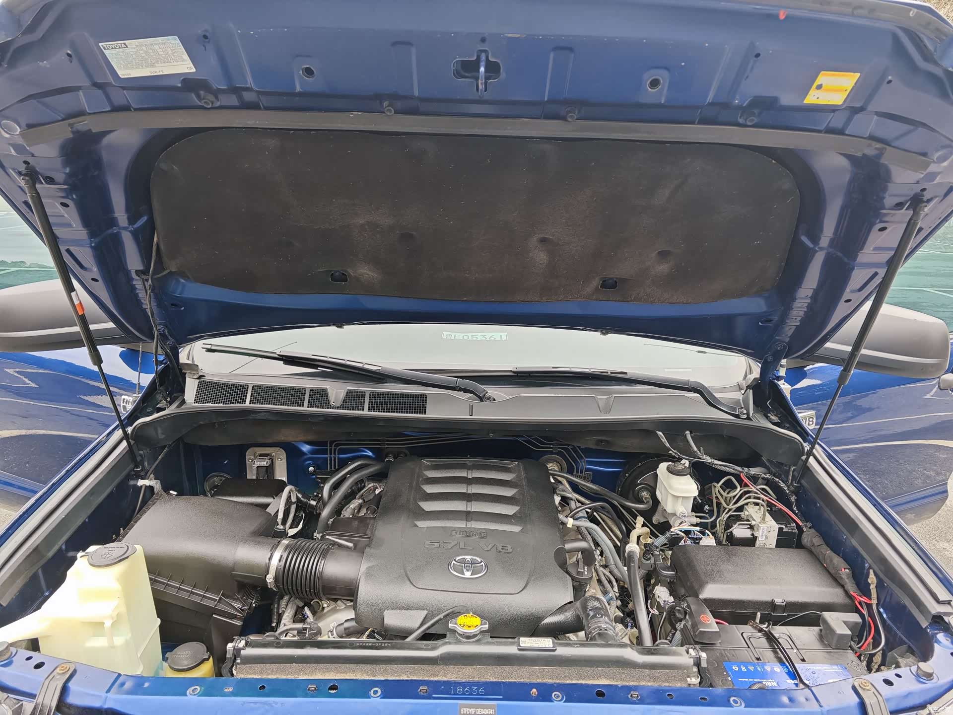 Toyota Tundra, 2015 12