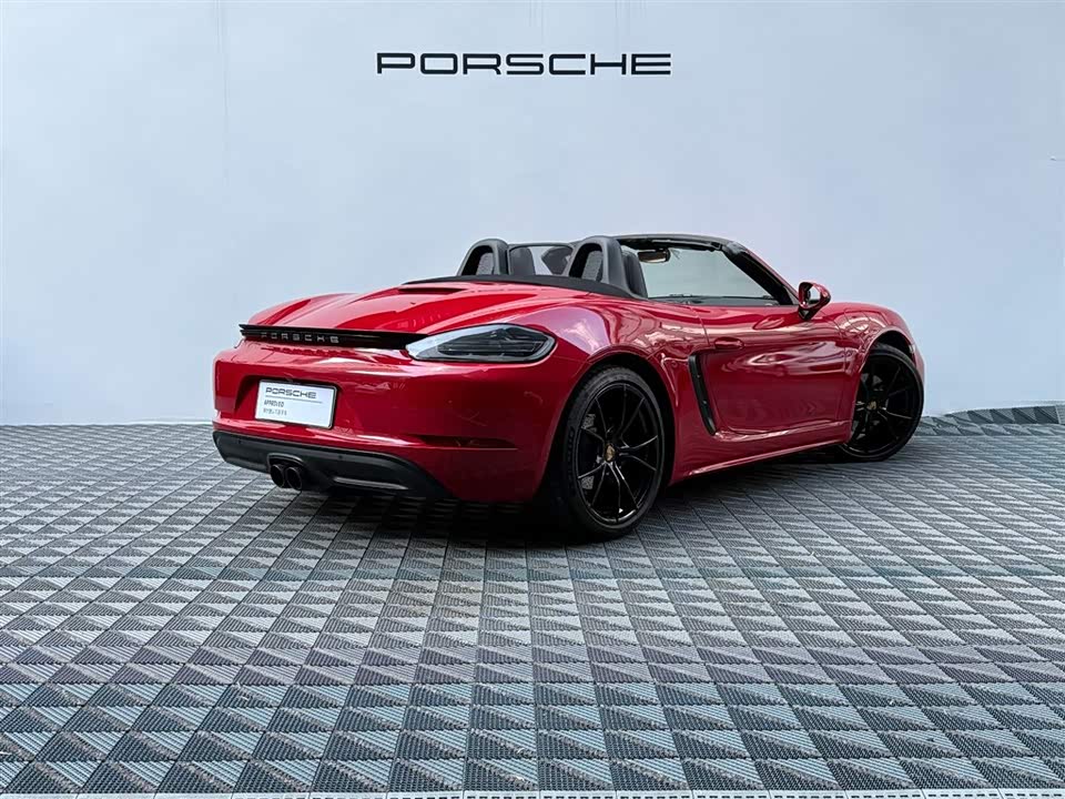 Porsche 718