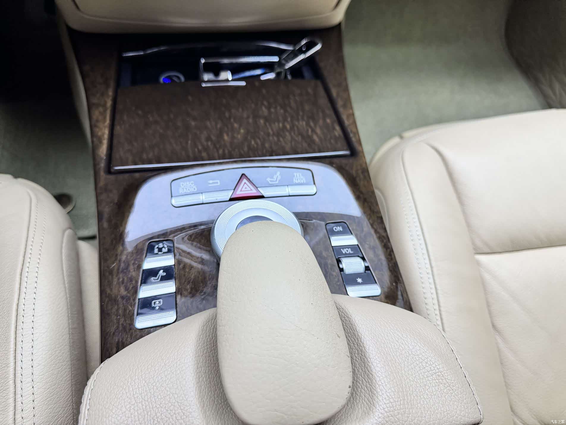 Mercedes-Benz S-Class, 2012 29