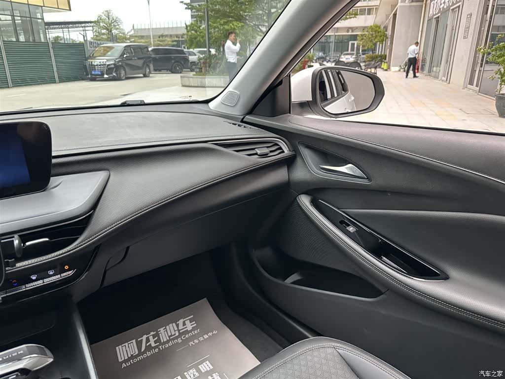 Buick Verano, 2025 14