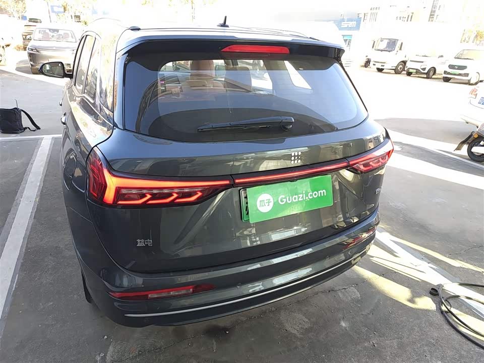 Landwind E5 PLUS