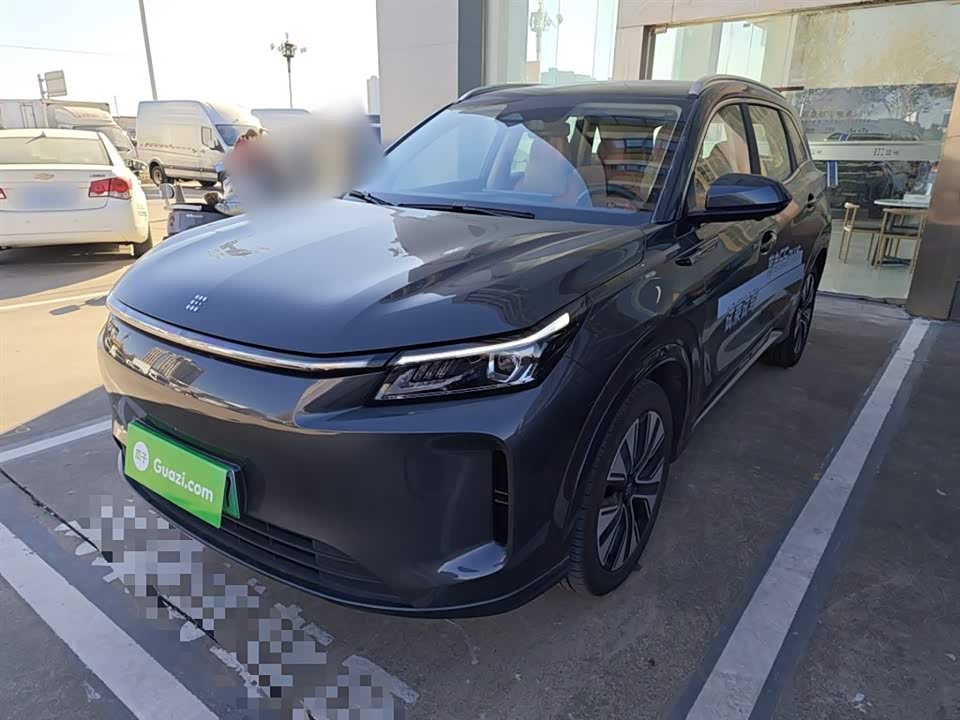 Landwind E5 PLUS
