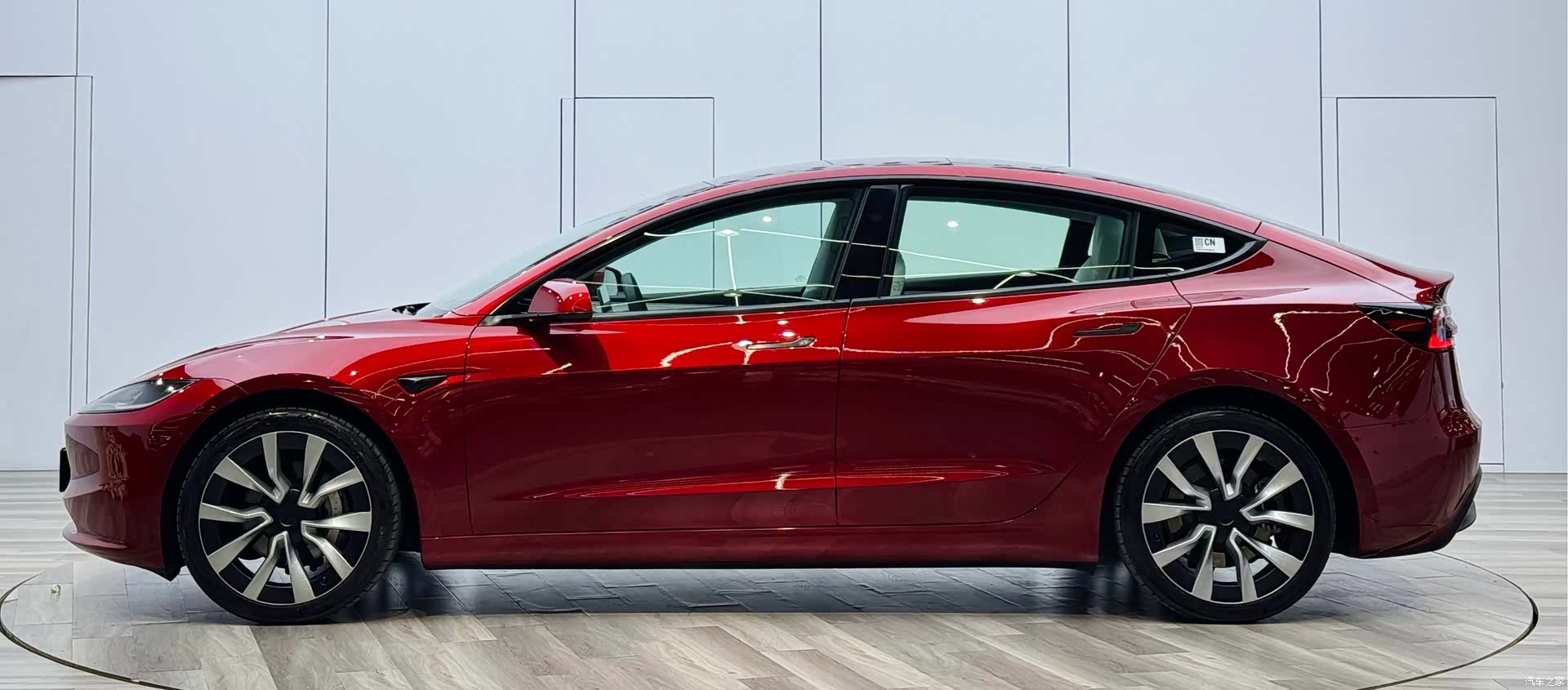 Tesla Model 3, 2023 4