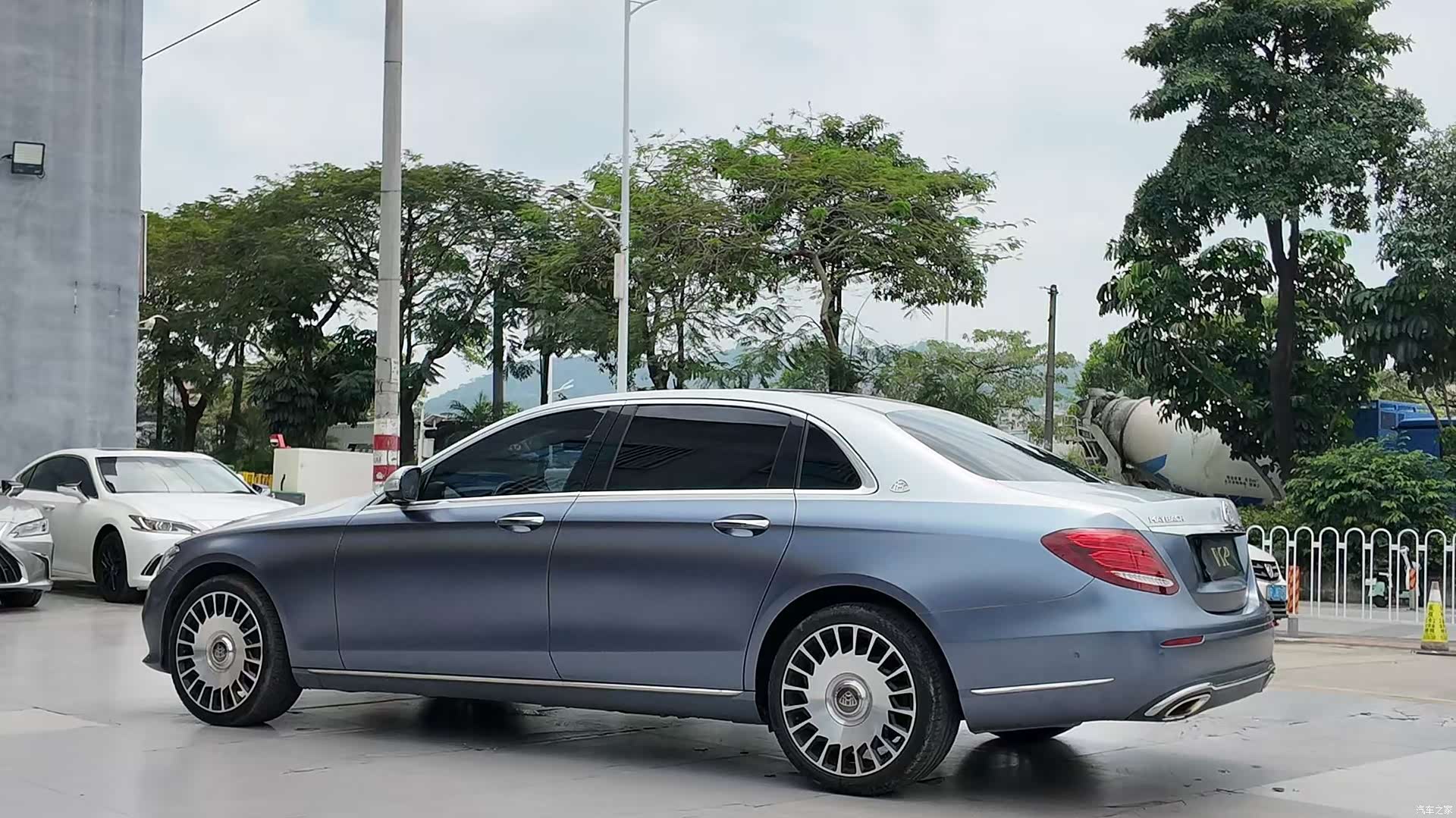 Mercedes-Benz E-Class, 2017 12