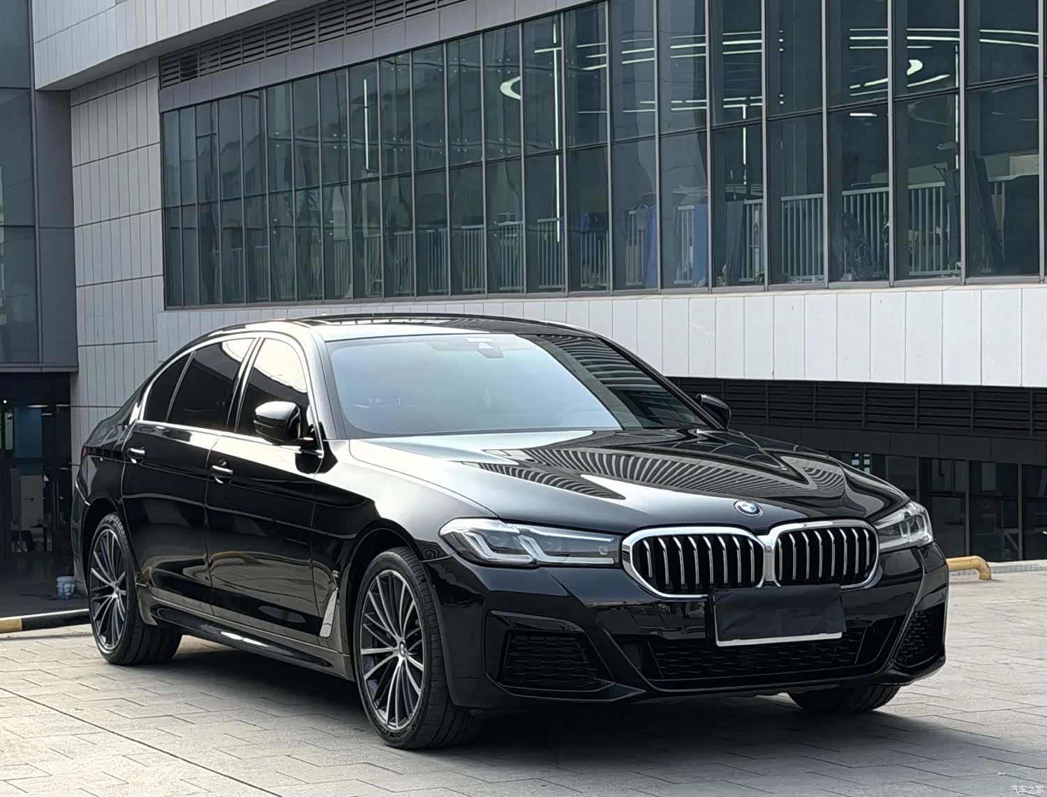 BMW 5 Series, 2021 3