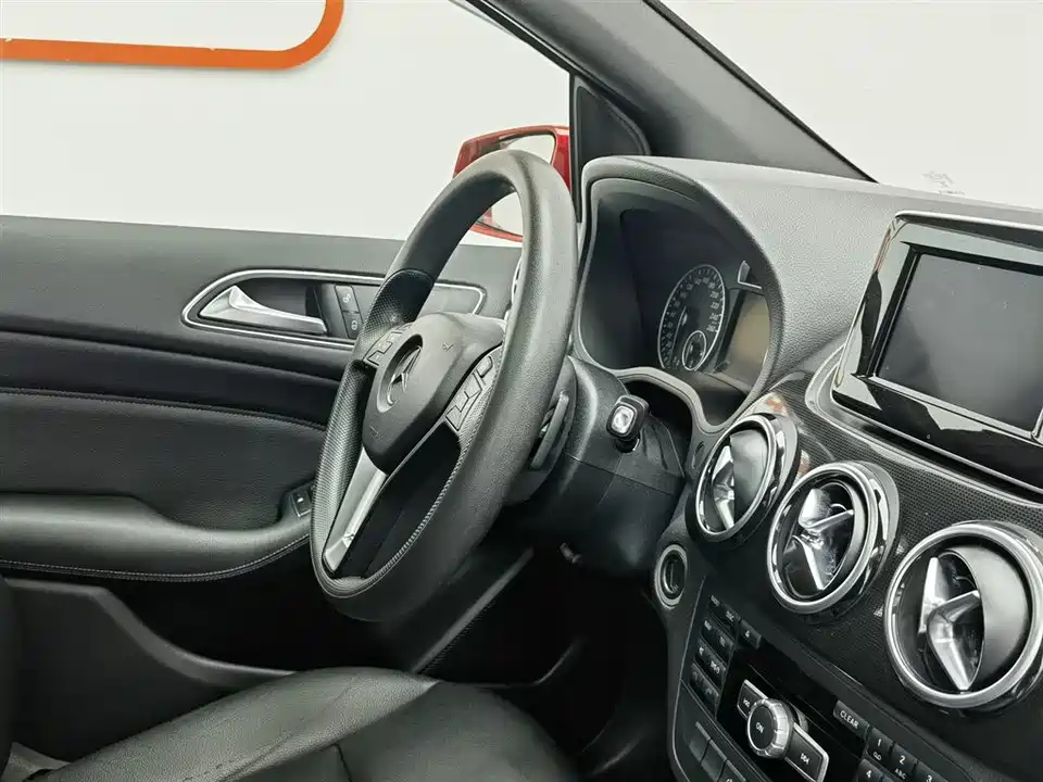 Mercedes-Benz Class B