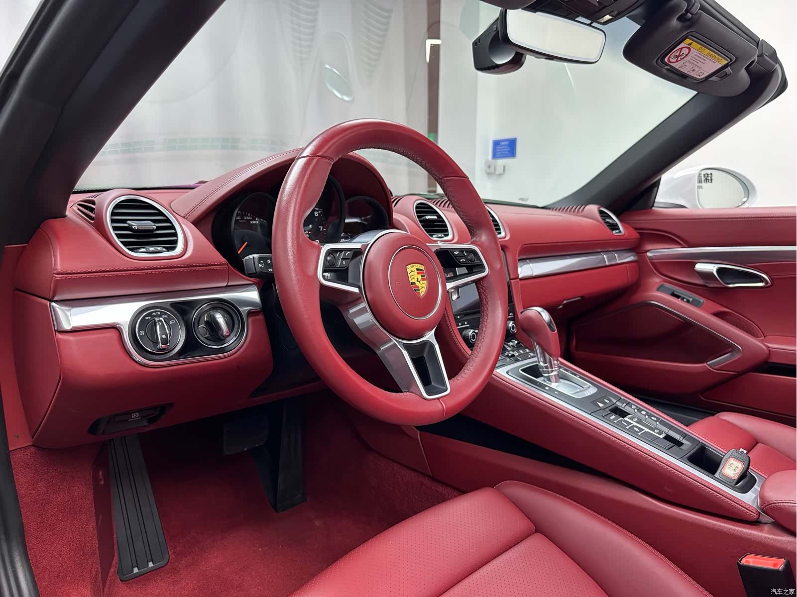 Porsche Boxster, 2022 3