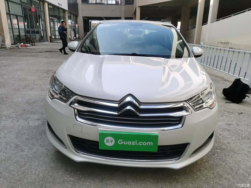 Citroen C4, 2015 3