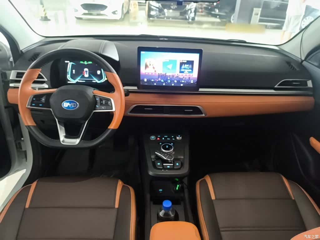 BYD E2, 2021 10