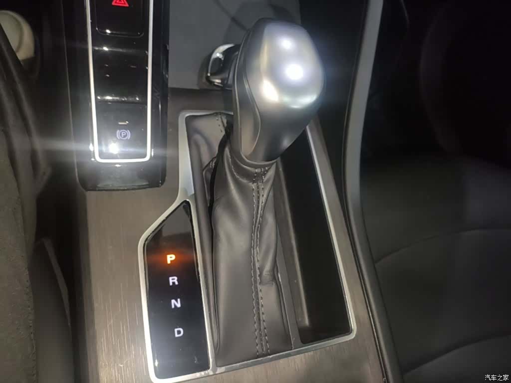 Roewe i5, 2025 14