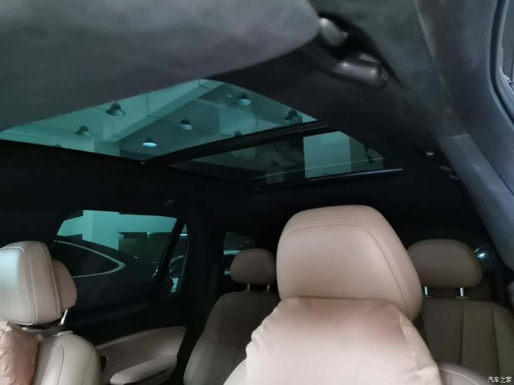 NIO ES8, 2022 18