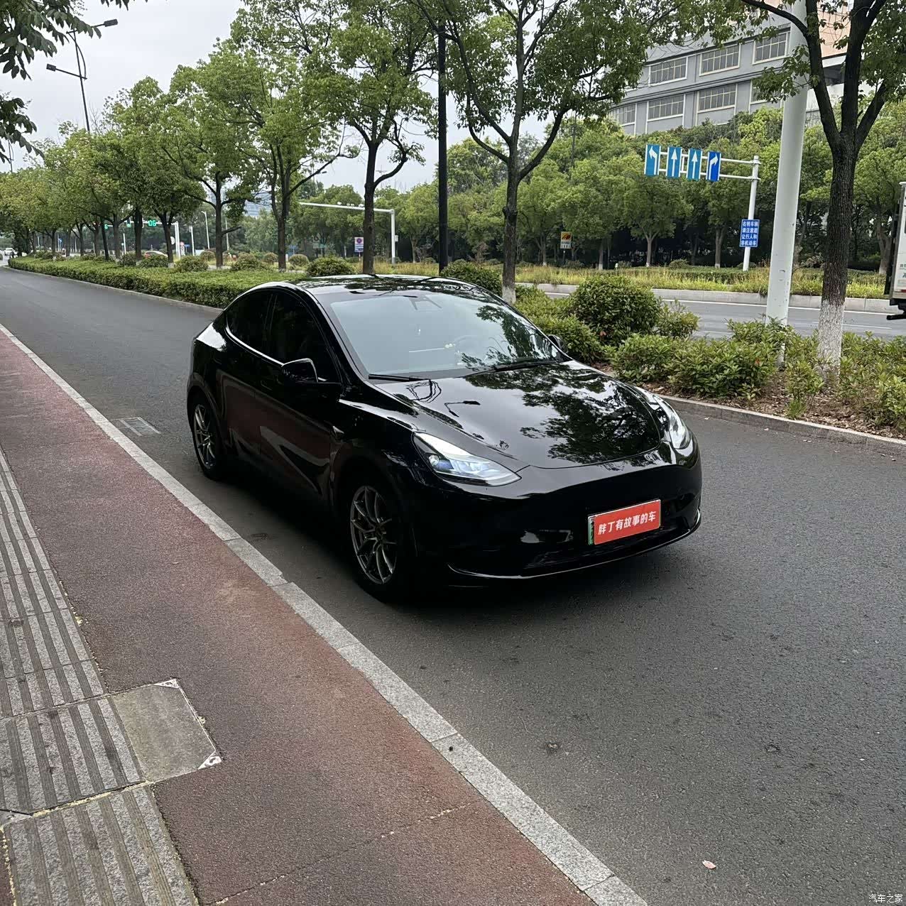 Tesla Model Y, 2024 2