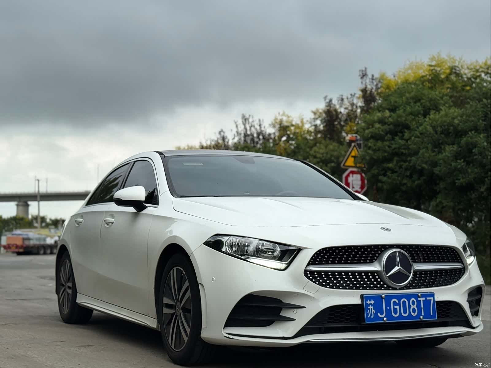 Mercedes-Benz A-Class, 2019 3