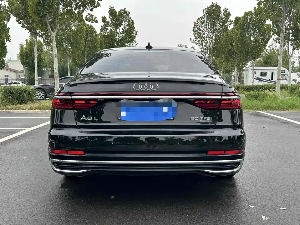 Audi A8 Audi A8