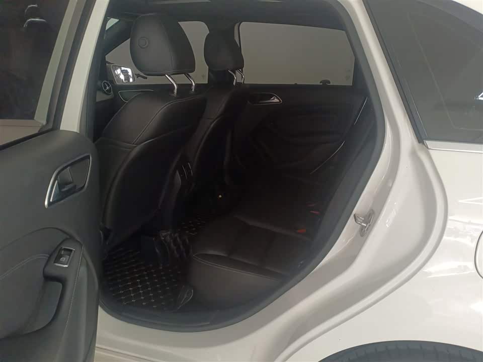 Mercedes-Benz Class B