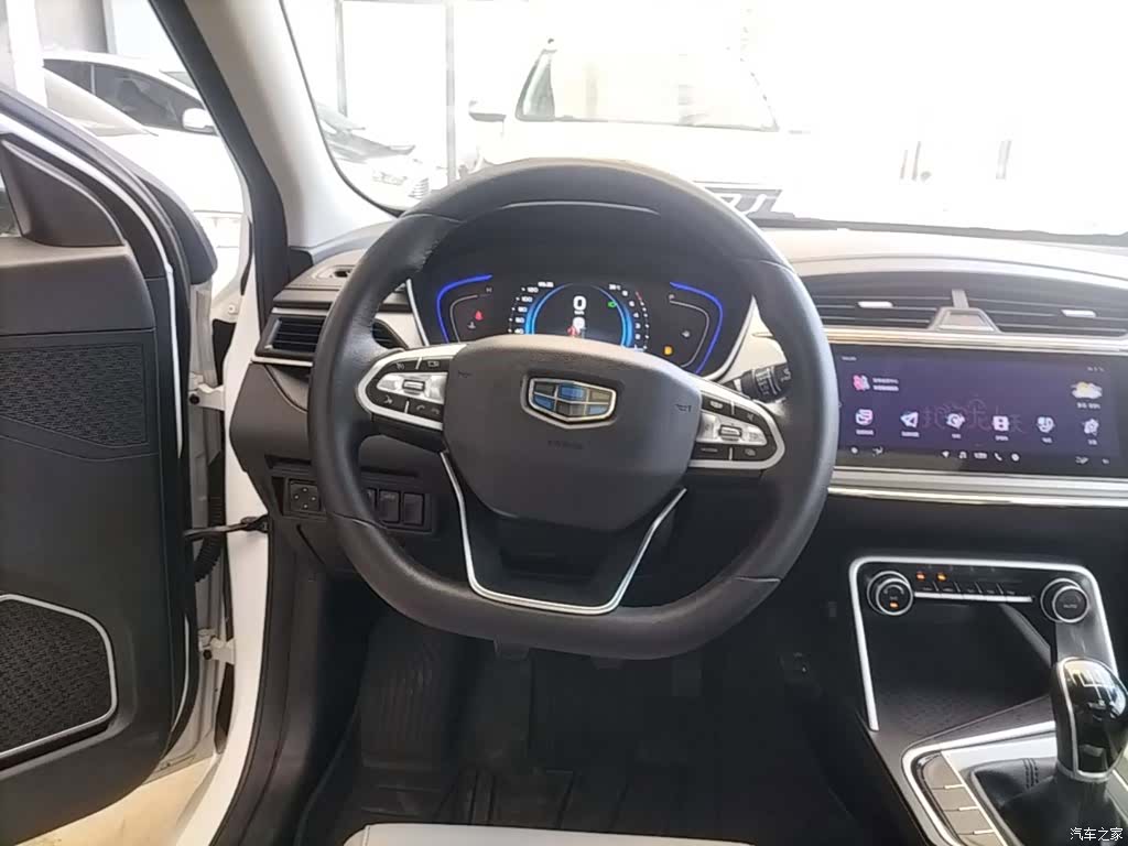 Geely Binray, 2019 11