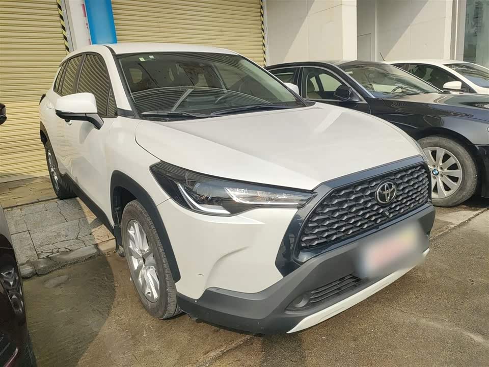 Toyota Corolla Sharp amplifier