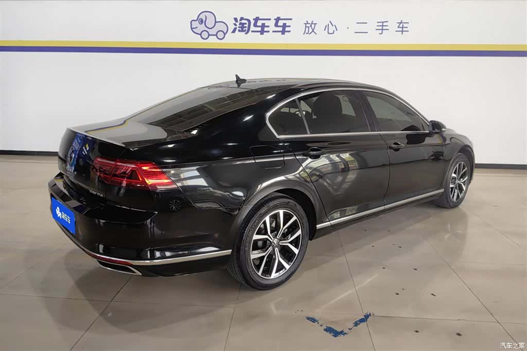Volkswagen Magotan, 2022 3