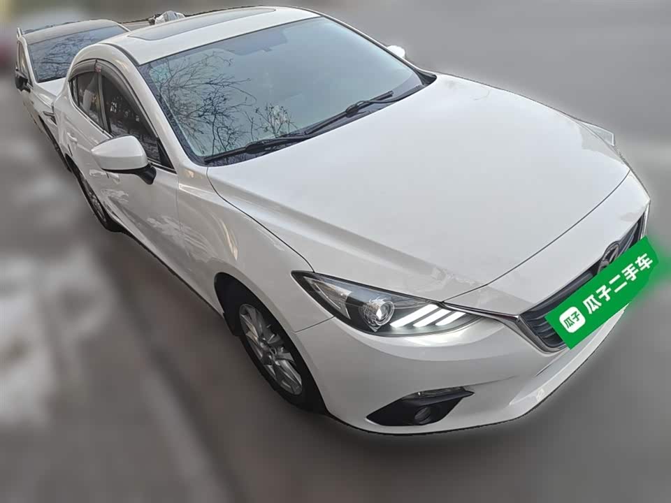 Mazda 3 Angkesaila