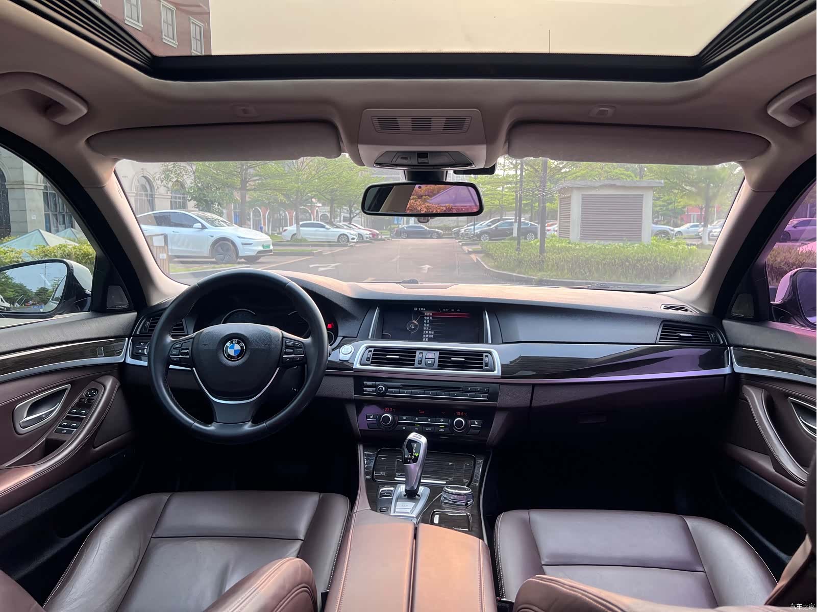 BMW 5 Series, 2017 12